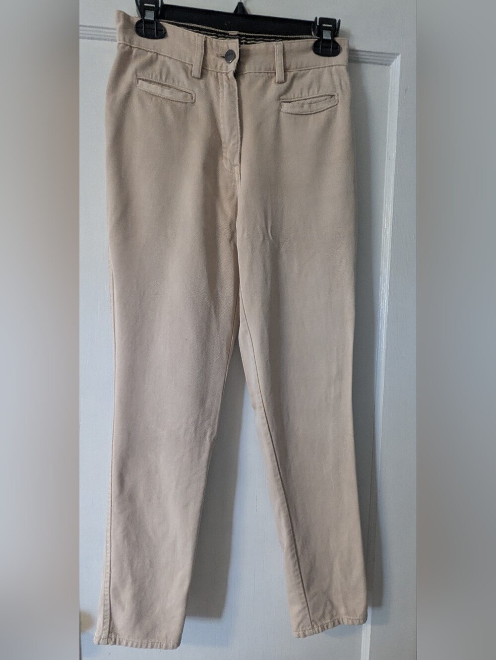 Designer FENDI Vintage Women's Tan/Beige Mid-Rise Straight Leg Jeans. Size: XS